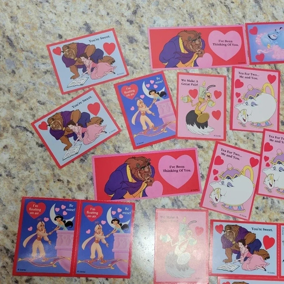 🌴3/$15🌴 Vintage Disney Beauty & the Beast and Aladdin Valentines Day Card Kid - Picture 6 of 10